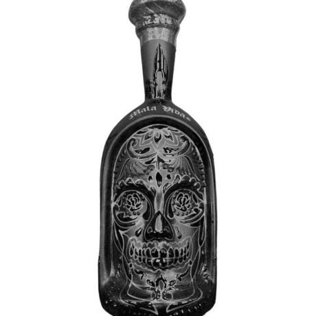 Mala Vida X Dos Artes Calavera Extra Anejo Limited Edition 1L